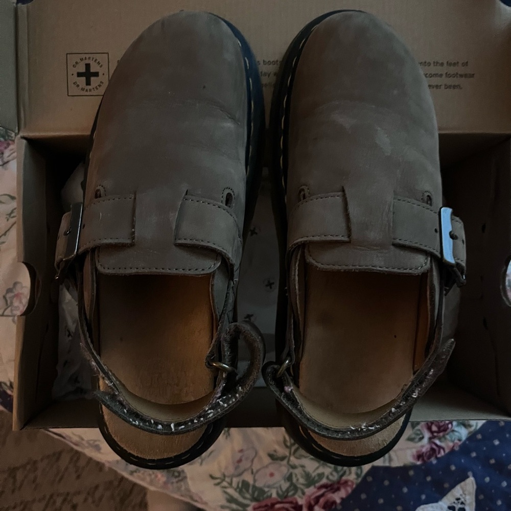 Dr. Martens Jorge II Dark Khaki Footwear - Picture 8 of 14